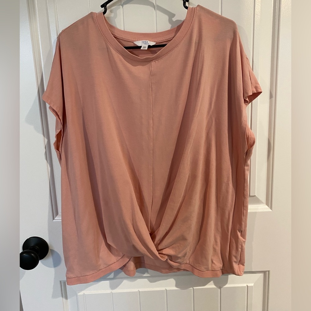 🛍️SALE…Time and Tru Blush Pink Short Sleeve Top